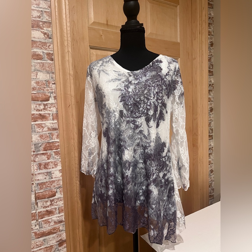 Brittany Black Floral Lace Overlay Tunic Top Boho Flowy Cottagecore Blouse Lg